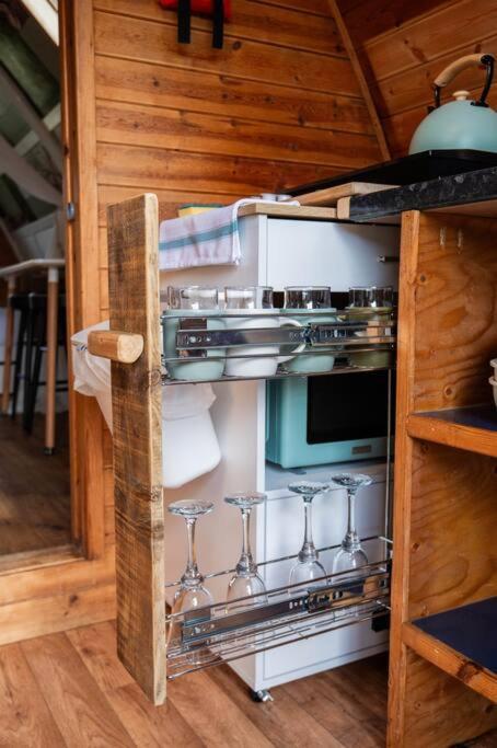 Robin Nest - Cosy Shepherd'S Hut Hideaway Callington Exterior foto